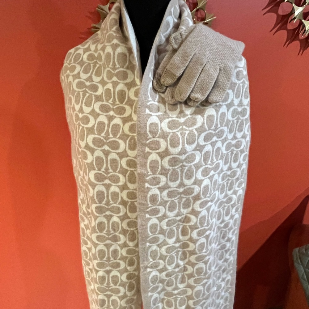 Coach Beige Gloves and Signature Scarf Set